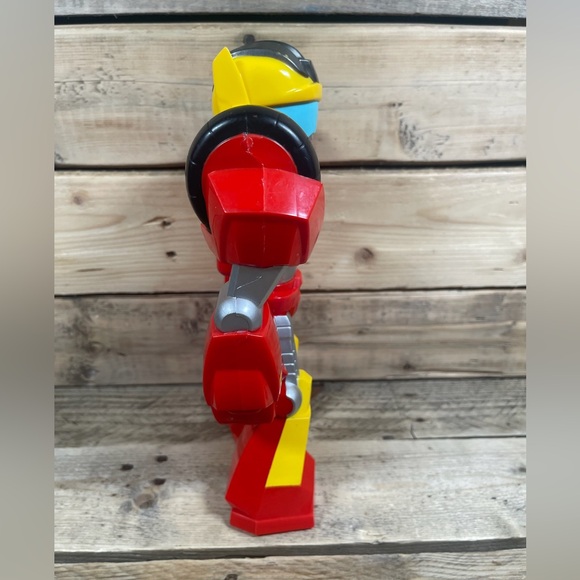 Hasbro Transformers Robot Playskool Hot Shot Rescue Bots 11" Red Yellow 2018 Toy - Picture 4 of 6